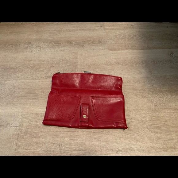 Red Matt and nat clutch - Picture 4 of 5